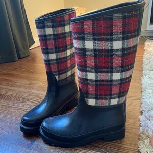 Bass Downpour Plaid Rain Boots